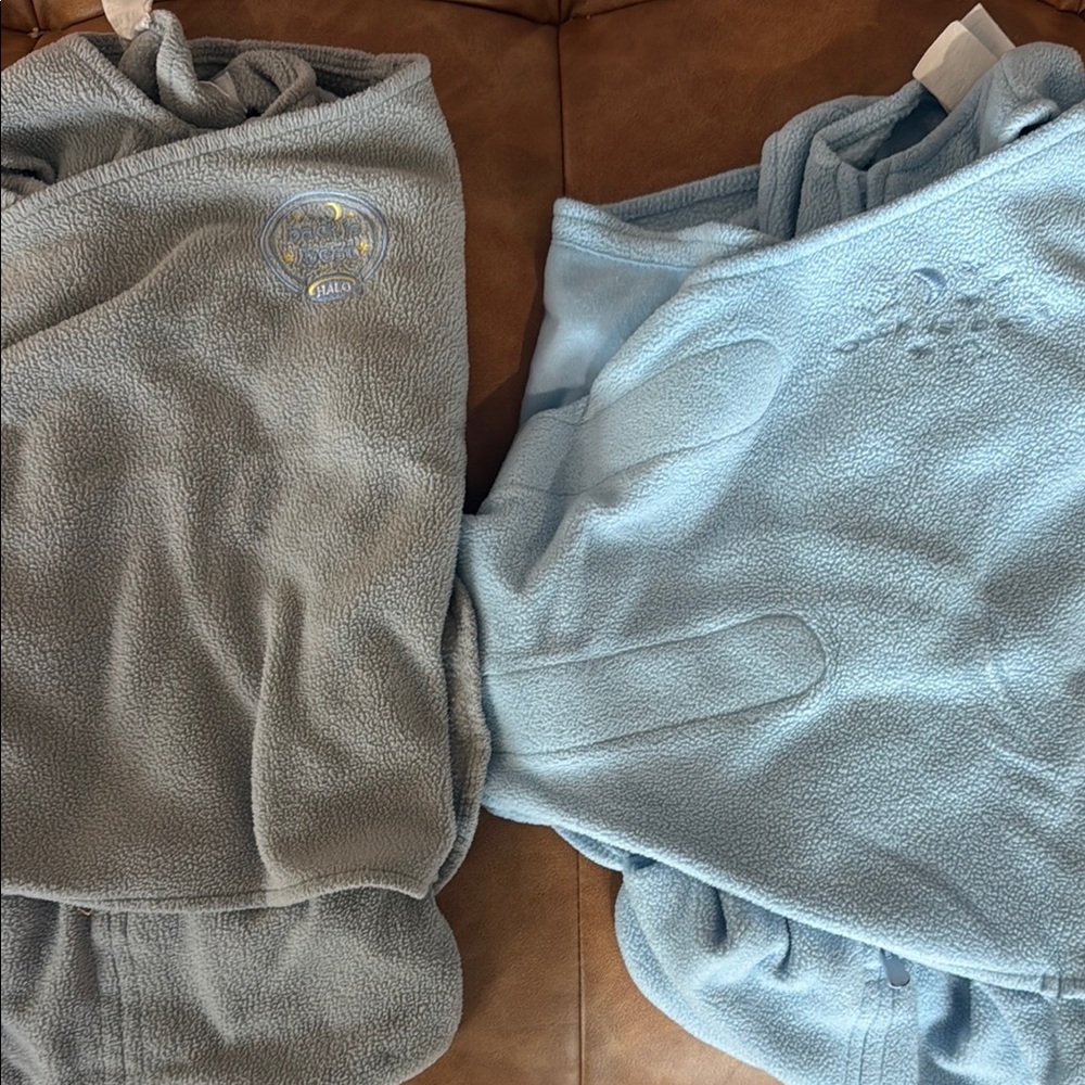 2 Halo premie swaddles